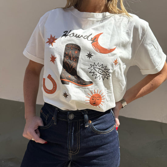Camiseta Howdy 