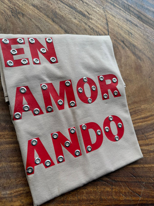 Camiseta Enamorando 