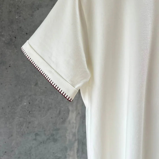 Camiseta Básica Borde Vinotinto - Gracies