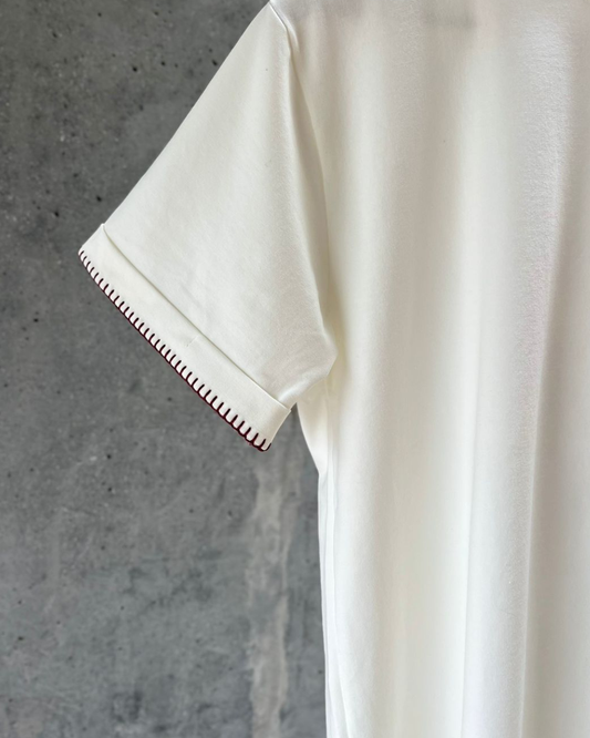 Camiseta Básica Borde Vinotinto