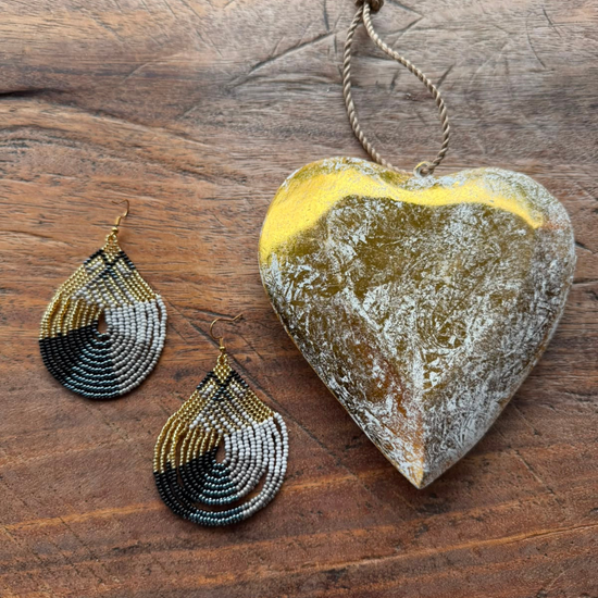 Aretes Ondas Negro 