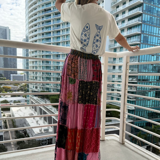 Camiseta blanca de peces para mujer para ir a una fiesta en la playa