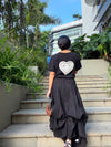 Camiseta Negra Hilos del Corazón