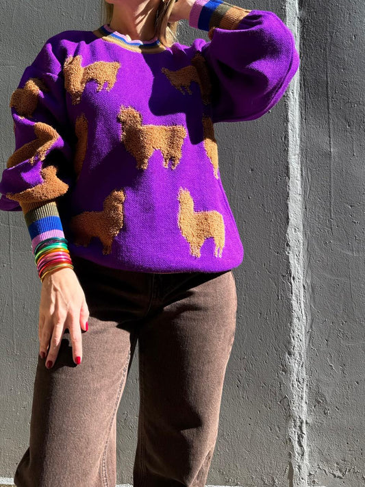 Sweater Llamas Morado