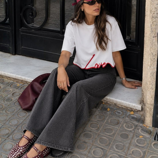 Camiseta Love Bordada 